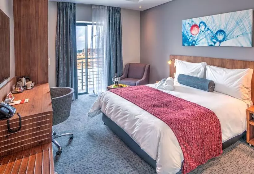 Fotos del hotel City Lodge  Waterfall City:  20