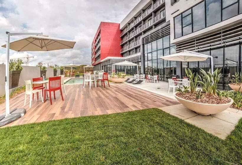 Fotos del hotel City Lodge  Waterfall City:  7