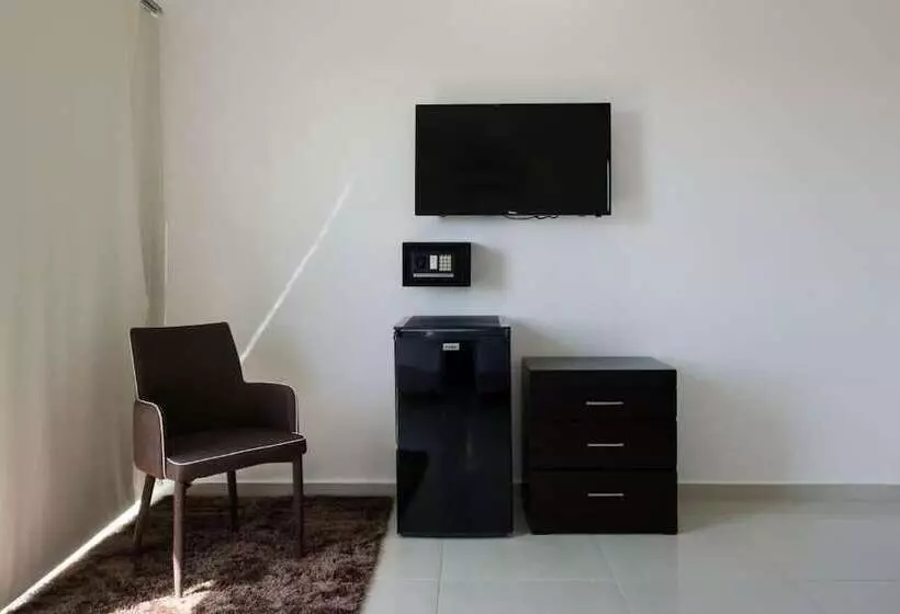 Fotos del hotel La Playa Condo:  23