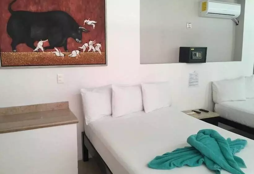 Fotos del hotel La Playa Condo:  17