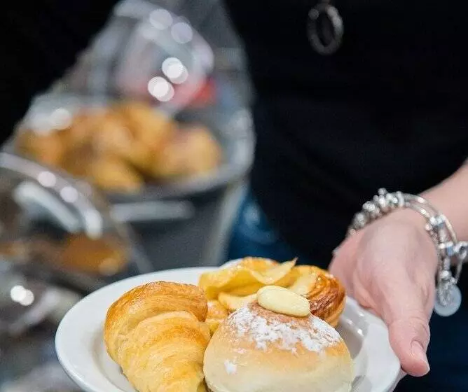 Fotos del hotel Alma:  3