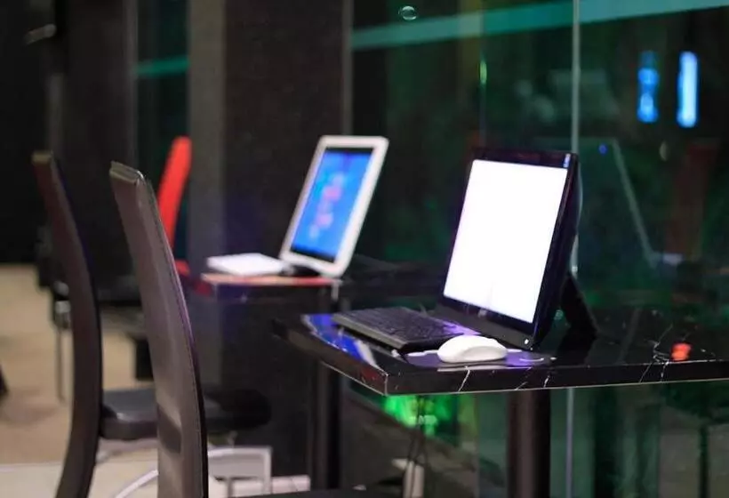 Fotos del hotel Alvarez:  7