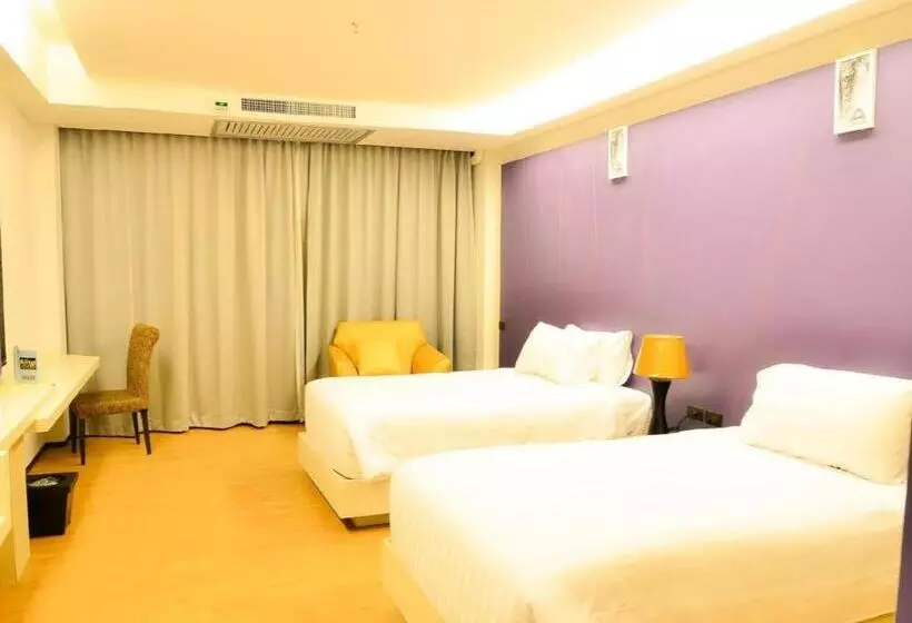 Fotos del hotel Alvarez:  2