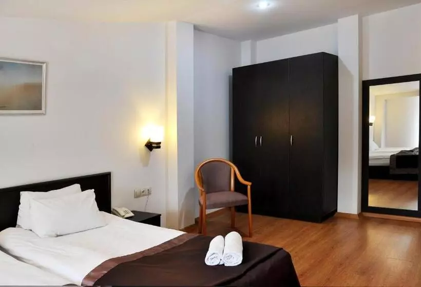 Fotos del hotel Corner:  11