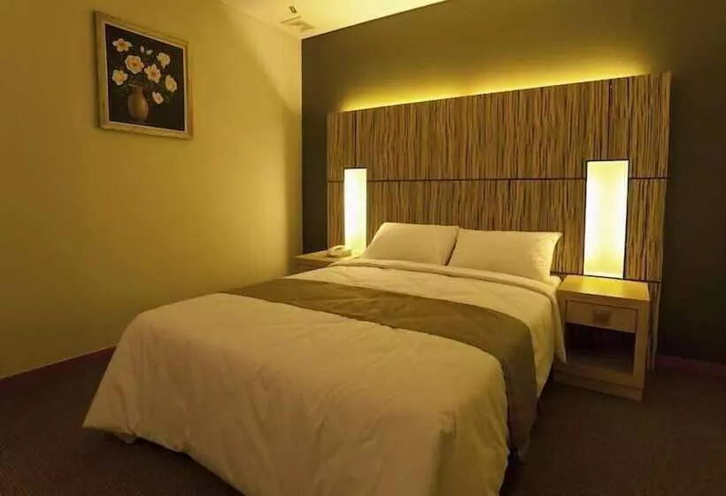 Fotos del hotel Grand Medallion:  8