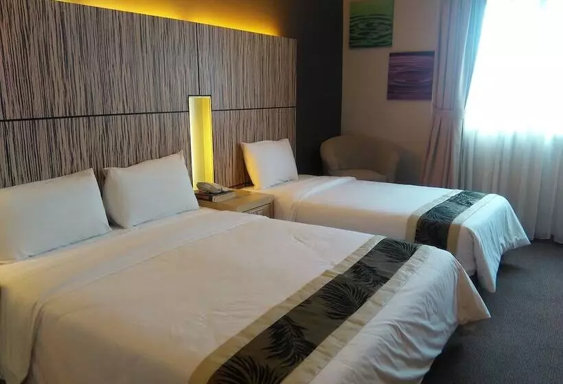 Fotos del hotel Grand Medallion:  15