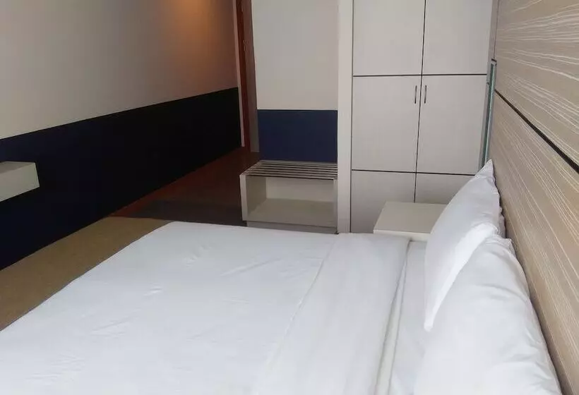 Fotos del hotel Grand Medallion:  18