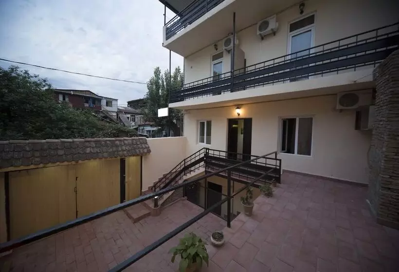 Fotos del hotel Log Inn Boutique:  22