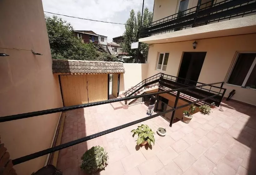 Fotos del hotel Log Inn Boutique:  17