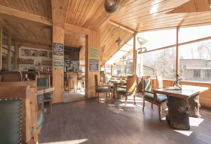 Fotos del hotel Whispering Inn By Vivaan:  9