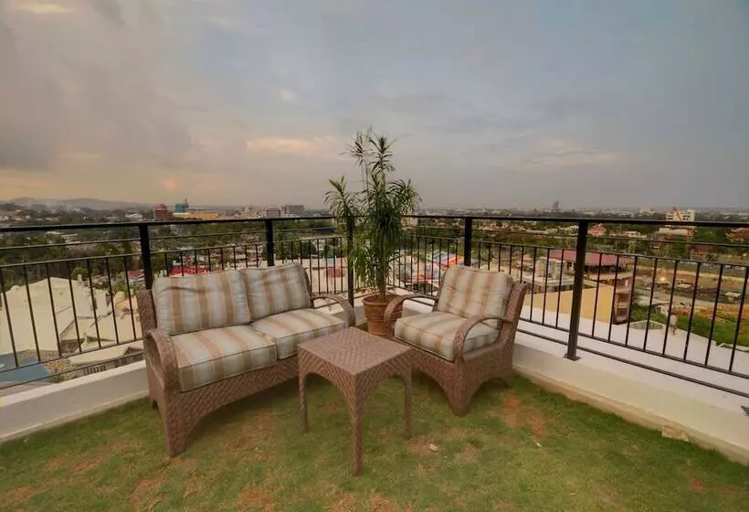 Fotos del hotel Zerenity Hotel & Suites:  6