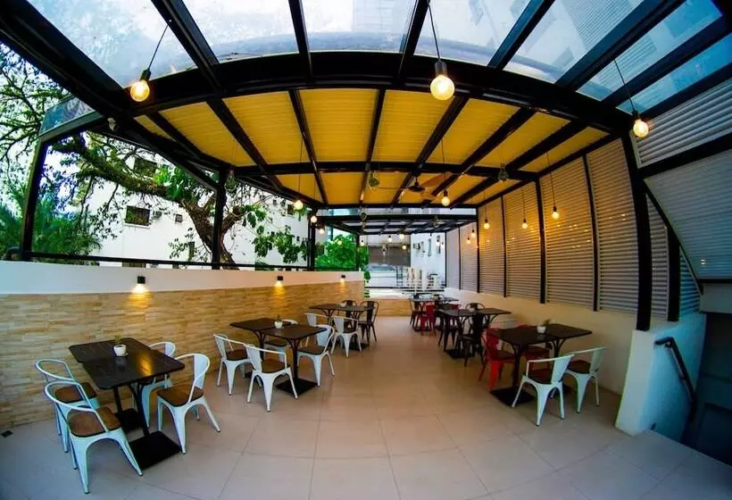 Fotos del hotel Zerenity Hotel & Suites:  12