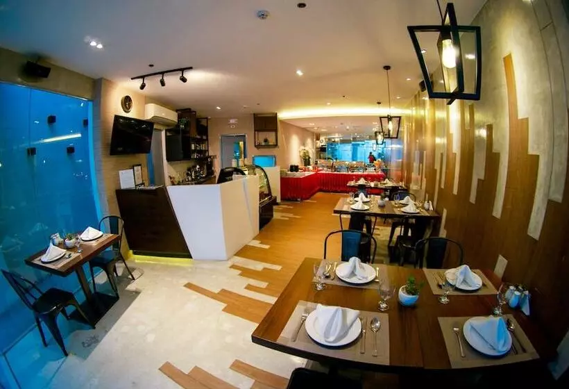 Fotos del hotel Zerenity Hotel & Suites:  11