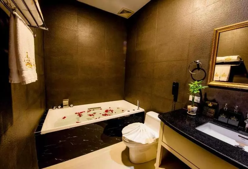 Fotos del hotel Golden Crown:  18