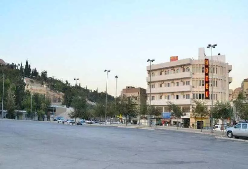 Fotos del hotel Kahramana:  6