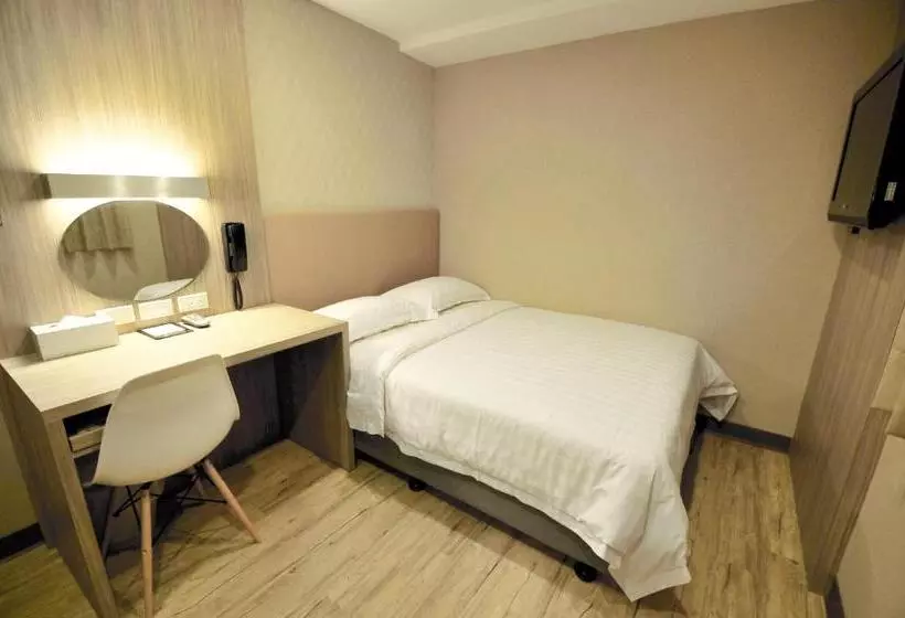 Fotos del hotel The Riverside Hotel International:  11