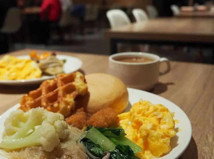 Fotos del hotel The Riverside Hotel International:  8