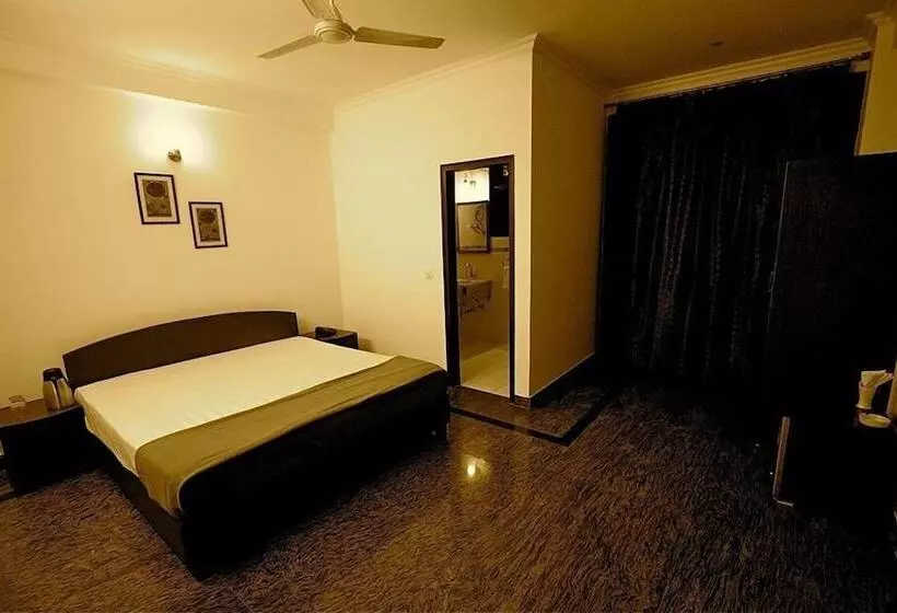 Fotos del hotel Vm Residency:  23