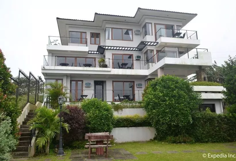 Fotos del hotel 8 Suites By Fat Jimmy's:  19