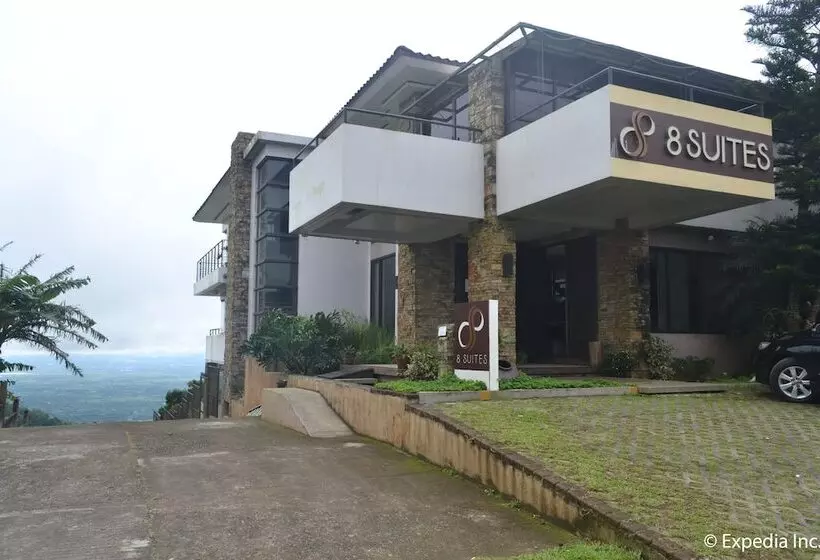 Fotos del hotel 8 Suites By Fat Jimmy's:  22