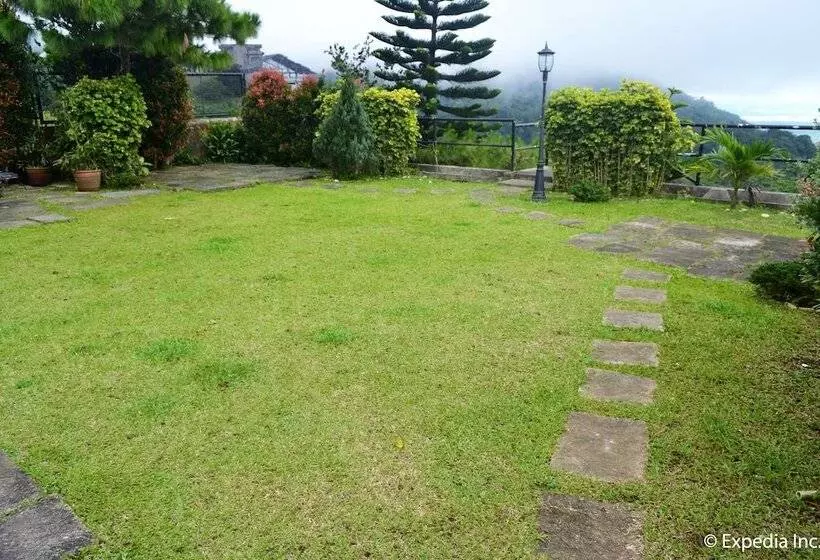 Fotos del hotel 8 Suites By Fat Jimmy's:  25