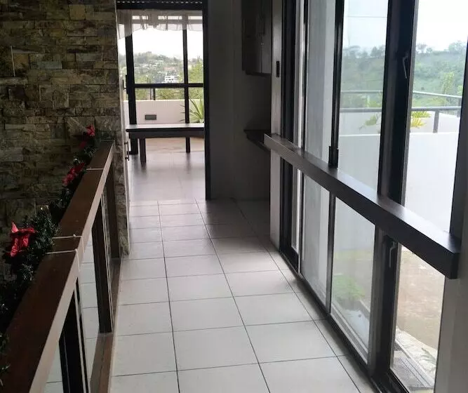 Fotos del hotel 8 Suites By Fat Jimmy's:  23