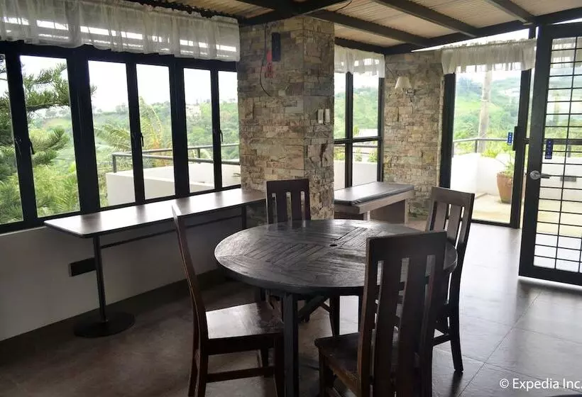 Fotos del hotel 8 Suites By Fat Jimmy's:  10