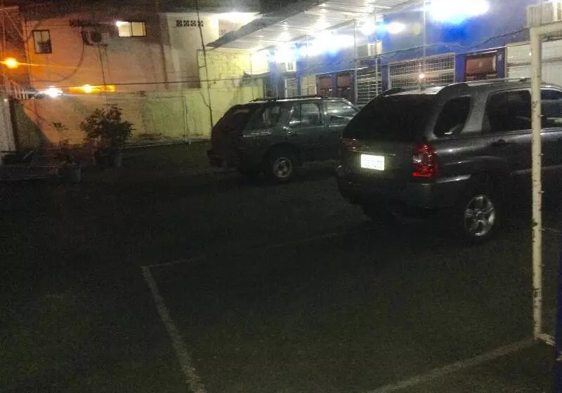 Fotos del hotel Mundial City:  3