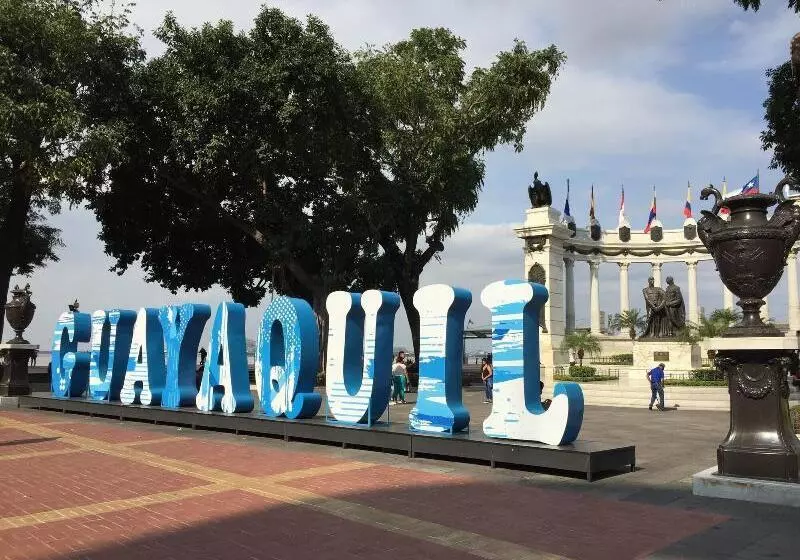 Fotos del hotel Mundial City:  5