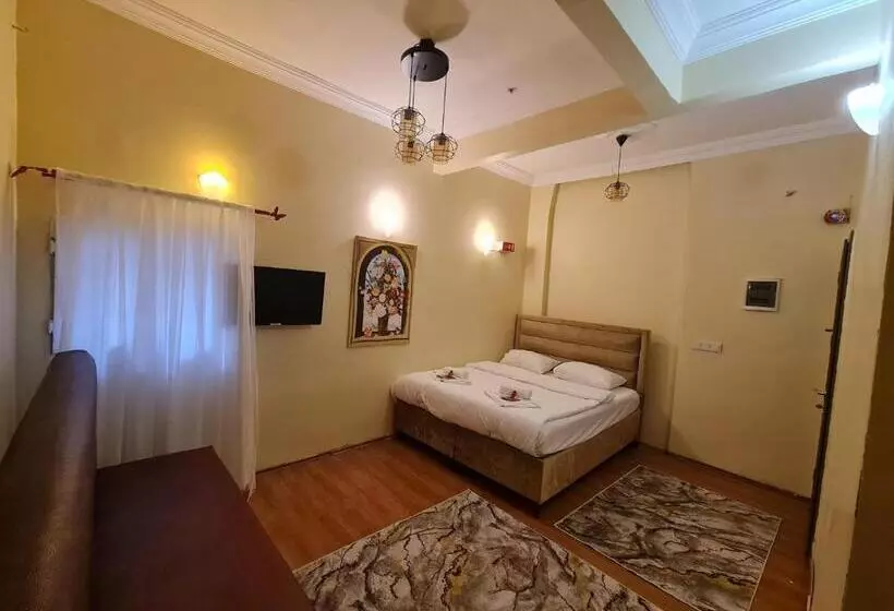 Fotos del hotel Pera Line:  7