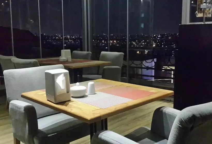 Fotos del hotel Pera Line:  4