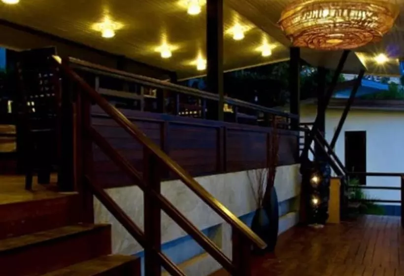 Fotos del hotel Chintakiri Resort:  2