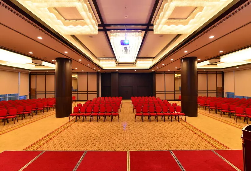 Fotos del hotel Clarion Hotel Istanbul Mahmutbey:  5