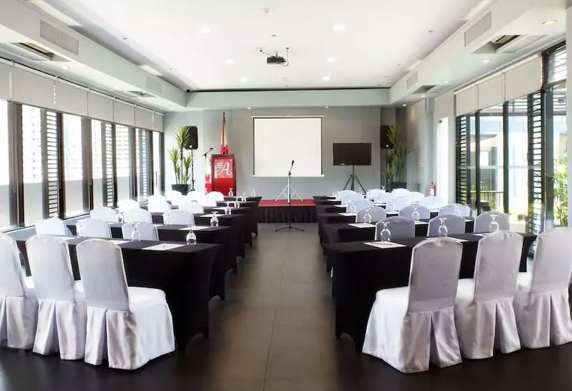 Fotos del hotel Amelie  Manila:  7