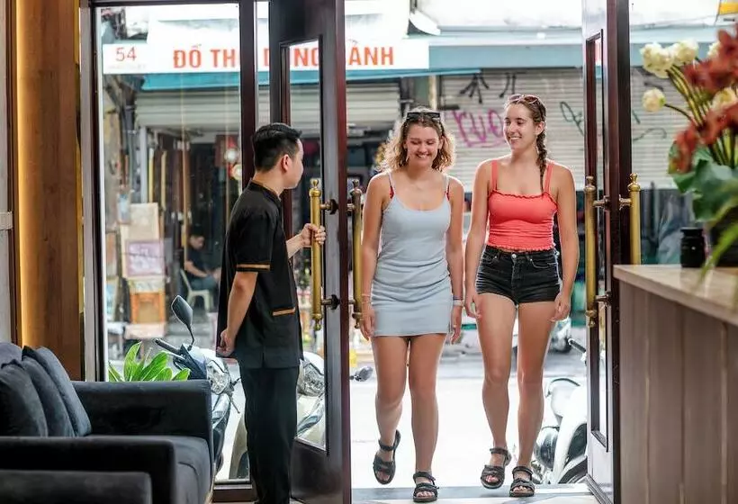 Fotos del hotel Golden Sun Suites:  6