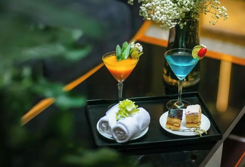 Fotos del hotel Golden Sun Suites:  10