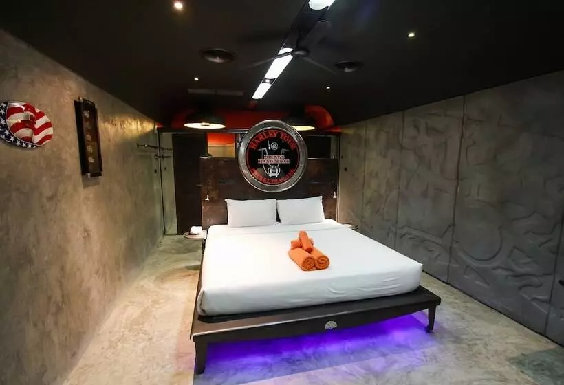 Fotos del hotel Nicky's Handlebar:  5