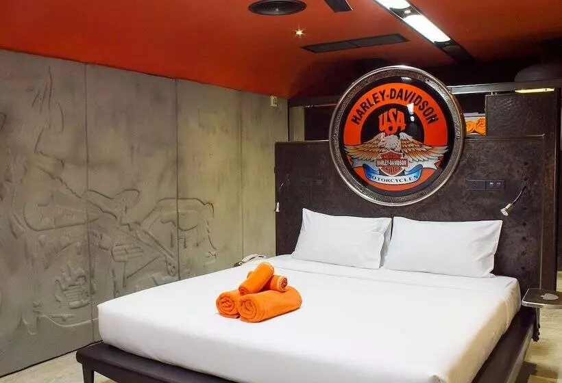 Fotos del hotel Nicky's Handlebar:  15