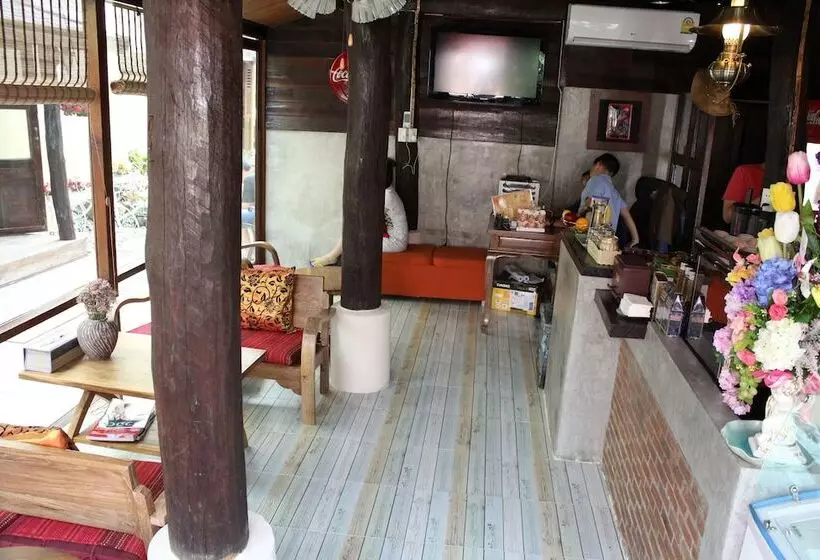 Fotos del hotel Pj House:  8