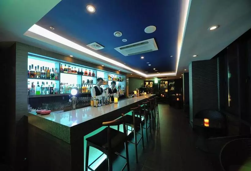 Fotos del hotel The Recenz Premium Gangnam Garosugil:  6