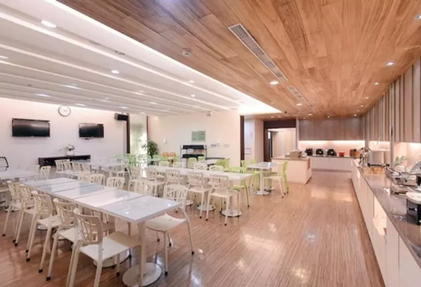 Fotos del hotel Kiwi Express Hotel  Kaohsiung Station:  5