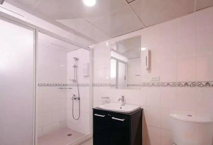 Fotos del hotel Kiwi Express Hotel  Kaohsiung Station:  15