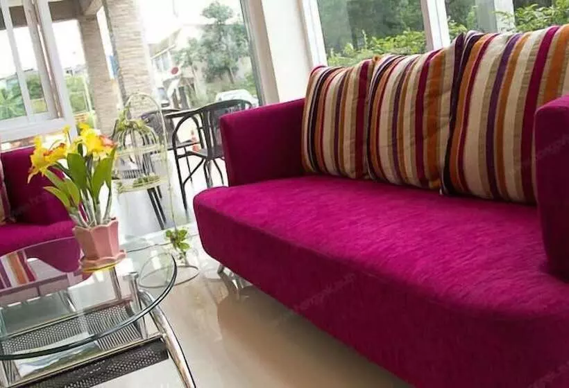 Fotos del hotel The Centrino Serviced Residence:  24