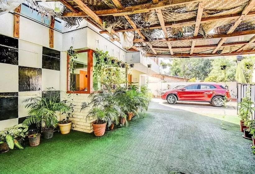 Fotos del hotel Arotel Rooms & Suites:  9