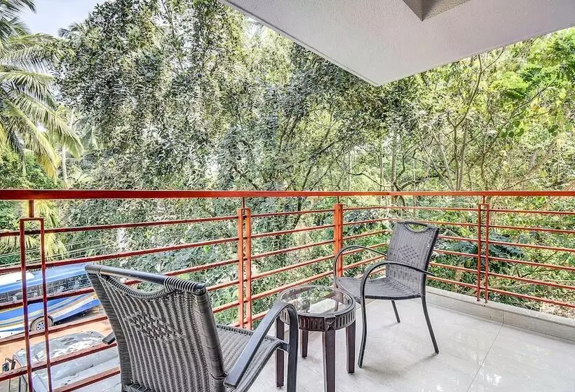 Fotos del hotel Arotel Rooms & Suites:  8