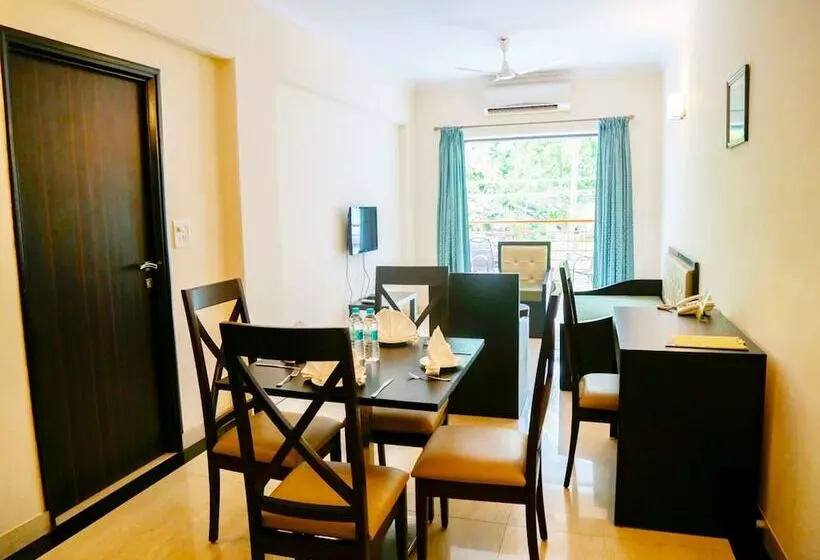 Fotos del hotel Arotel Rooms & Suites:  10