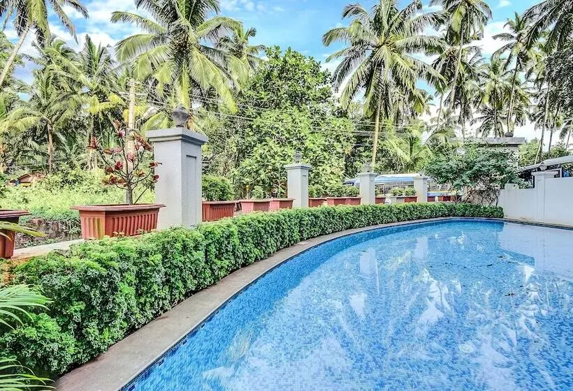 Fotos del hotel Arotel Rooms & Suites:  3