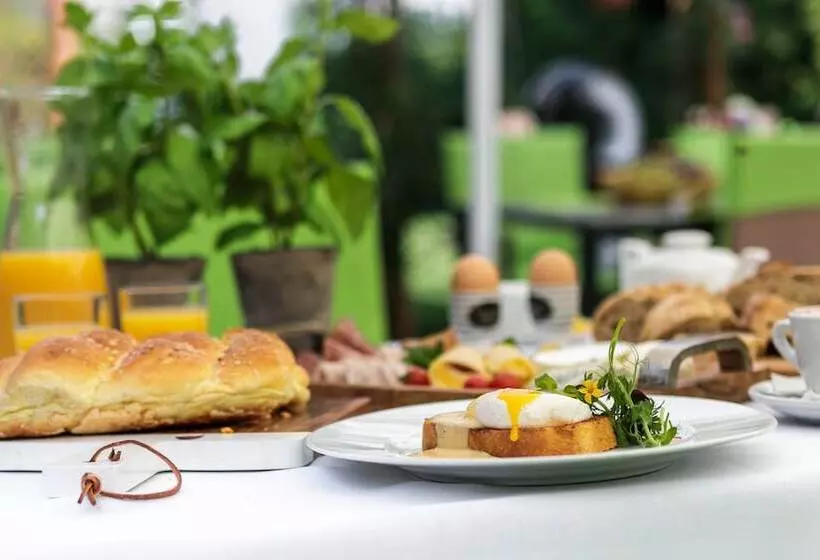 Fotos del hotel Art & Garden Residence:  54