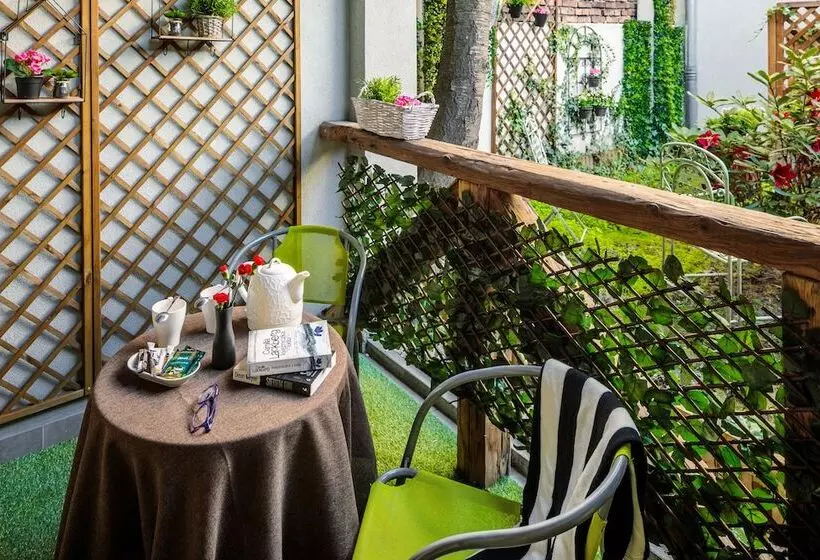 Fotos del hotel Art & Garden Residence:  15