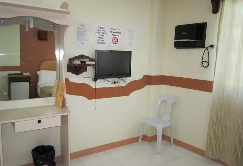 Fotos del hotel Golden Stallion Suites:  15